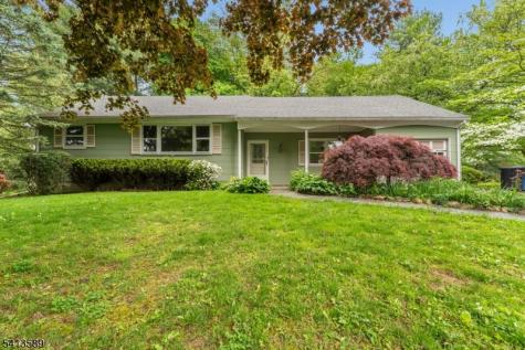 19 Hillside Drive Clinton NJ 08809