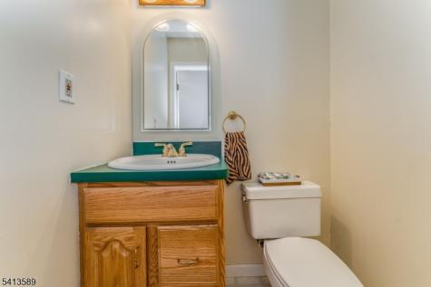 19 Hillside Drive Clinton NJ 08809