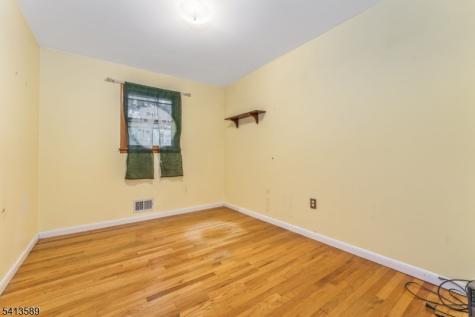 19 Hillside Drive Clinton NJ 08809