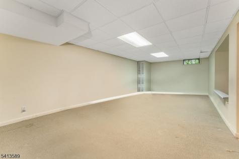 19 Hillside Drive Clinton NJ 08809