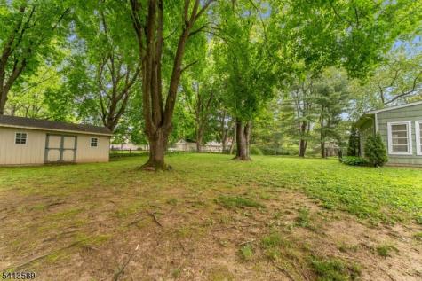 19 Hillside Drive Clinton NJ 08809