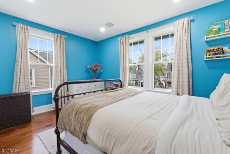 372 Newton Street North Plainfield NJ 07060
