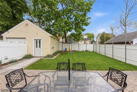 372 Newton Street North Plainfield NJ 07060