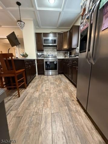 471 20TH Avenue Paterson NJ 07513