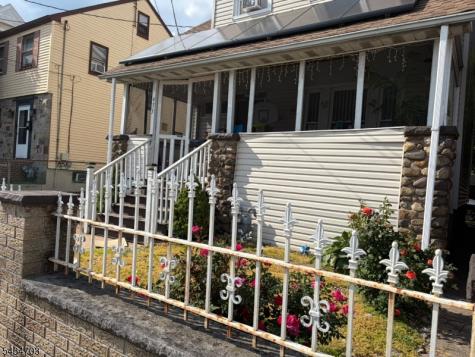 471 20TH Avenue Paterson NJ 07513