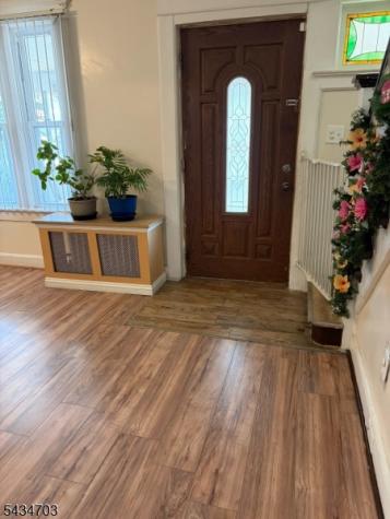 471 20TH Avenue Paterson NJ 07513