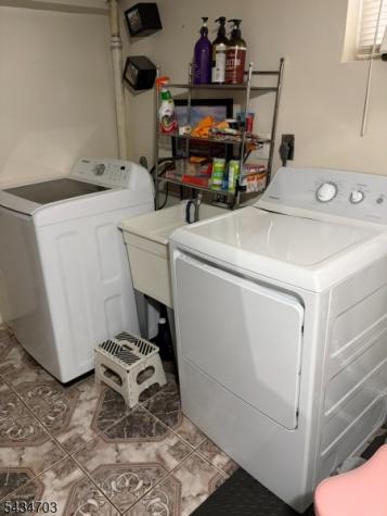 471 20TH Avenue Paterson NJ 07513