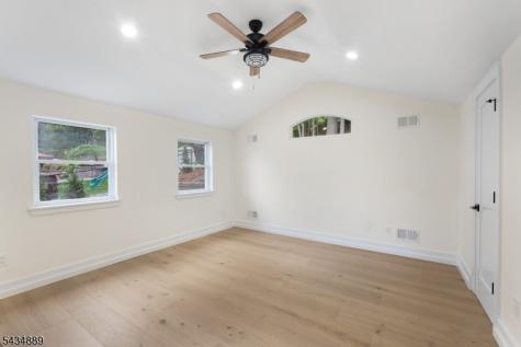 269 E Shore Trail Sparta NJ 07871