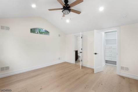 269 E Shore Trail Sparta NJ 07871
