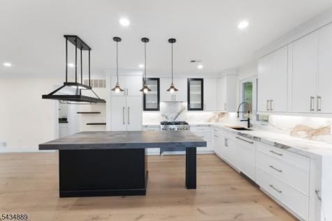 269 E Shore Trail Sparta NJ 07871