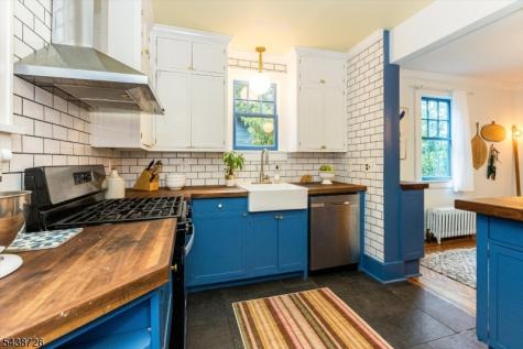 32 Virginia Avenue West Orange NJ 07052