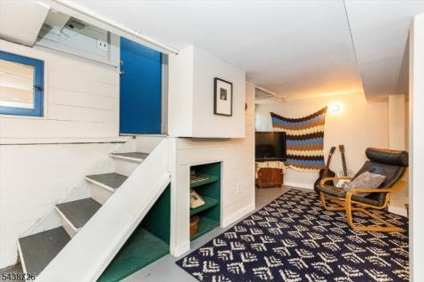 32 Virginia Avenue West Orange NJ 07052