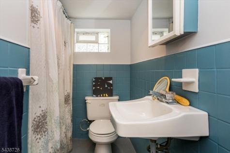 32 Virginia Avenue West Orange NJ 07052