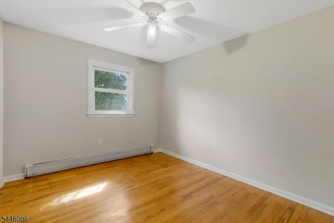 209 Spring Garden Road Holland NJ 08848