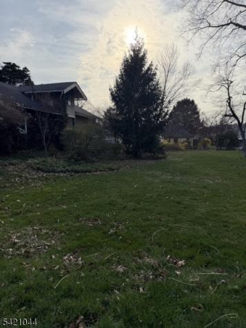 37 Parker Street Belvidere NJ 07823