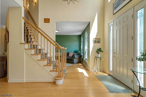 6 Sabine Lane Hardyston NJ 07416