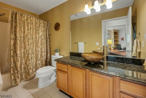 6 Sabine Lane Hardyston NJ 07416