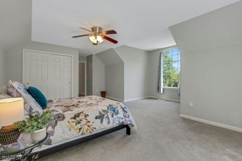 6 Sabine Lane Hardyston NJ 07416