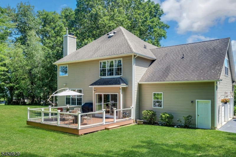 6 Sabine Lane Hardyston NJ 07416
