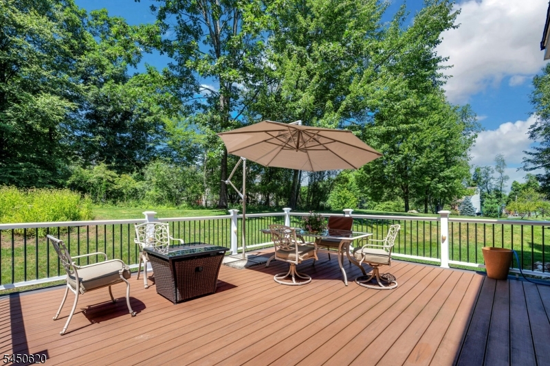 6 Sabine Lane Hardyston NJ 07416