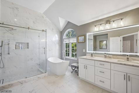 11 Windemere Court Hanover NJ 07981