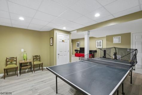11 Windemere Court Hanover NJ 07981