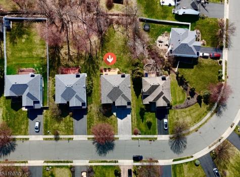 11 Windemere Court Hanover NJ 07981