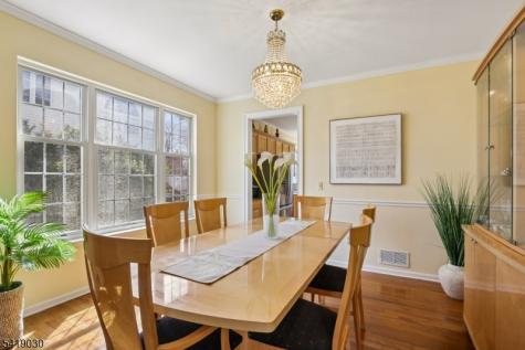 11 Windemere Court Hanover NJ 07981
