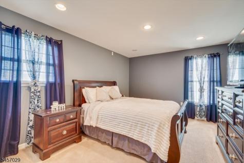 103 Timberhill Drive Franklin NJ 08823