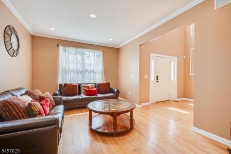 103 Timberhill Drive Franklin NJ 08823