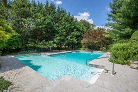 230 Shiloh Road Hope NJ 07825