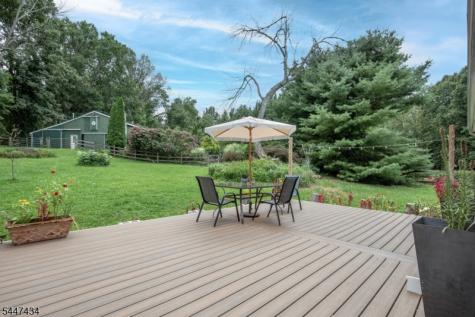 230 Shiloh Road Hope NJ 07825