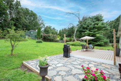 230 Shiloh Road Hope NJ 07825