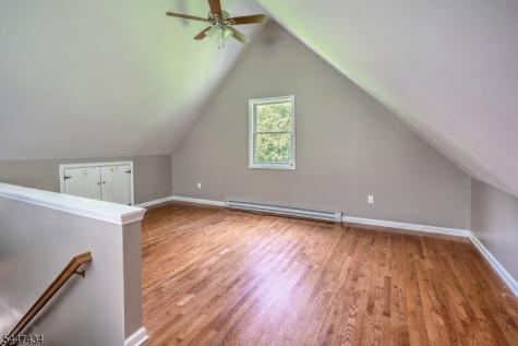 230 Shiloh Road Hope NJ 07825