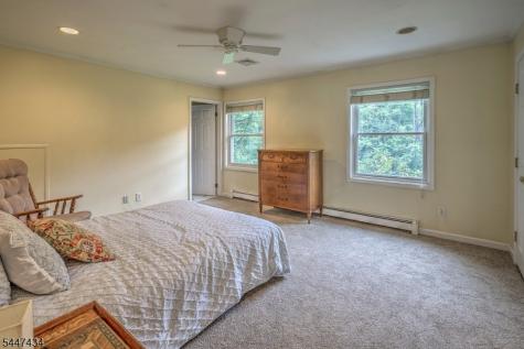 230 Shiloh Road Hope NJ 07825