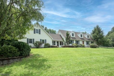 230 Shiloh Road Hope NJ 07825