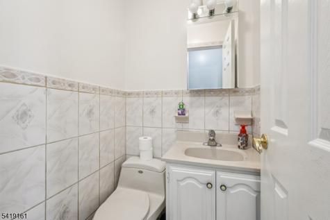 185 Trenton Avenue Paterson NJ 07503