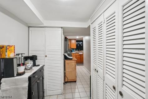 185 Trenton Avenue Paterson NJ 07503