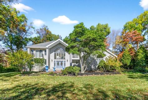 16 Benedek Lawrence NJ 08540