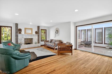 16 Benedek Lawrence NJ 08540