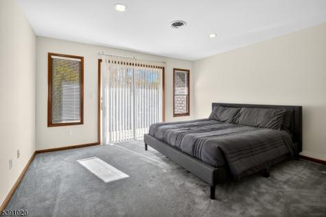 16 Benedek Lawrence NJ 08540