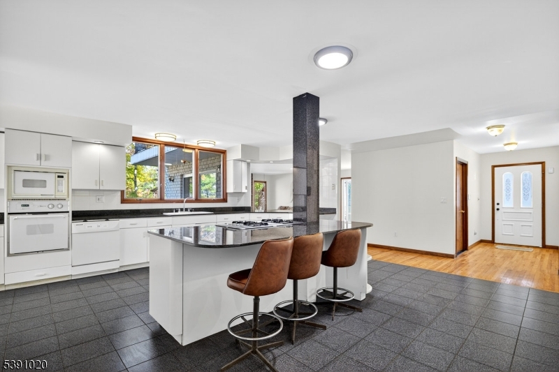 16 Benedek Lawrence NJ 08540
