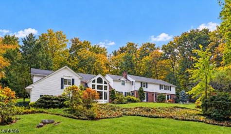 68 E Lake Road Kinnelon NJ 07405