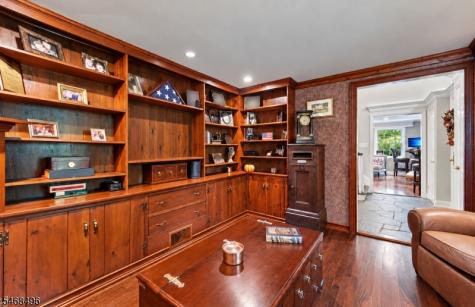 68 E Lake Road Kinnelon NJ 07405