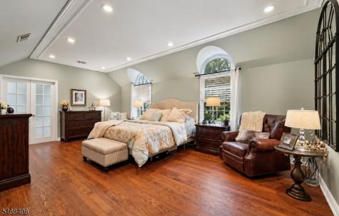 68 E Lake Road Kinnelon NJ 07405