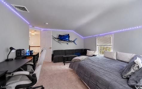 68 E Lake Road Kinnelon NJ 07405
