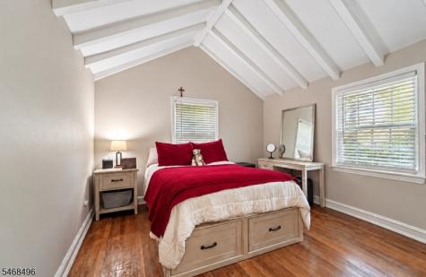 68 E Lake Road Kinnelon NJ 07405