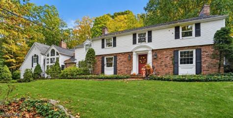 68 E Lake Road Kinnelon NJ 07405