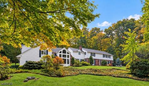 68 E Lake Road Kinnelon NJ 07405