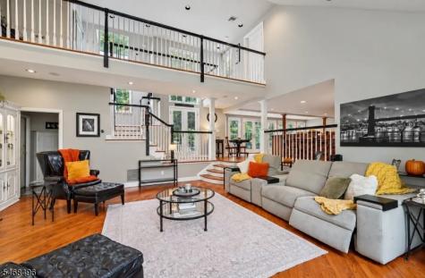 68 E Lake Road Kinnelon NJ 07405